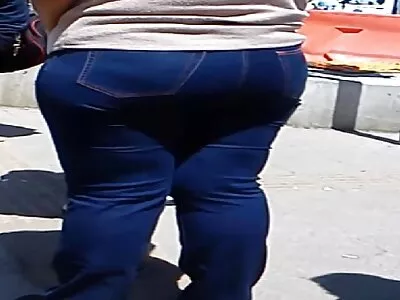 गलिच्छ आयशा