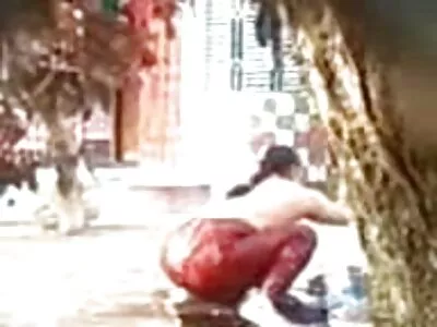 Ava Addams मध्ये प्रलोभन एक कौगर व्हिडिओ द्वारे (टायलर निक्सन)