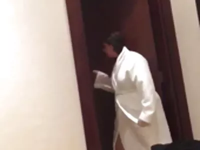 बिग फॅट बुरिटो व्हिडिओसाठी छोटी काळी पुसी (हेली विंटर्स)