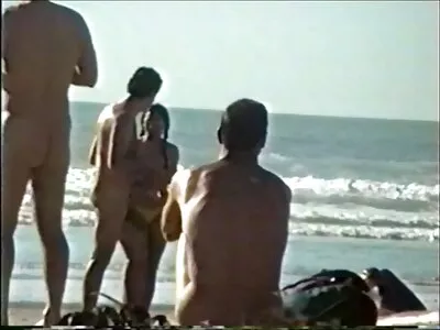 एप -7: बॉन व्हॉयेज केरन व्हिडिओ (सँड्रा रोमेन)